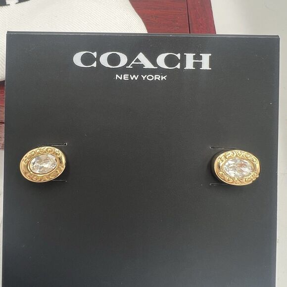Coach Earrings Women's Oval Rhinestone Swarovski Crystal Stud Gold Tone New Gift - Picture 4 of 9